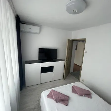 Aura Apartament *